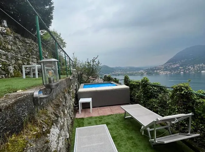 Σπίτι διακοπών Como, Jacuzzi And Private Pool *