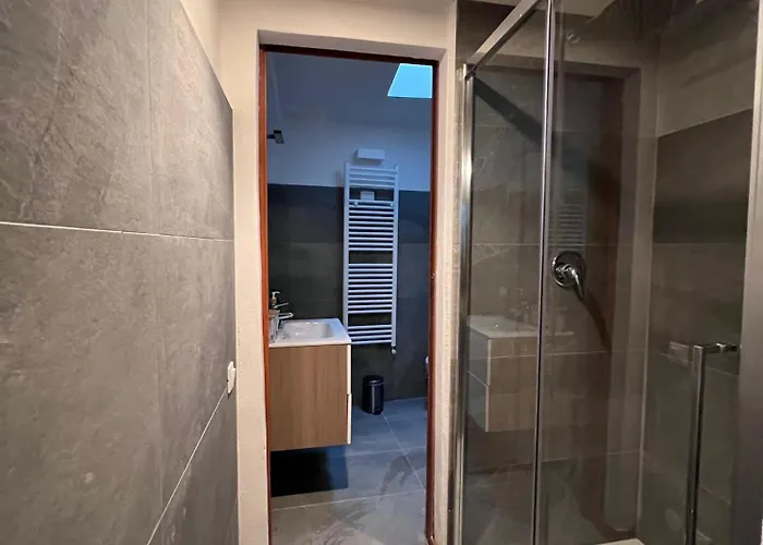 Como, Jacuzzi And Private Pool 펜션 *