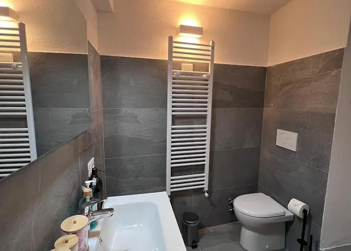 펜션 Como, Jacuzzi And Private Pool 블레비오