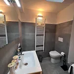 Casa vacanze Como, Jacuzzi Spa&private Pool Blevio